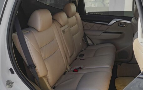 Mitsubishi Montero Sport, 2019 год, 2 745 000 рублей, 7 фотография