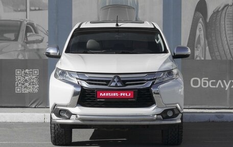 Mitsubishi Montero Sport, 2019 год, 2 745 000 рублей, 3 фотография