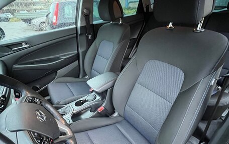 Hyundai Tucson III, 2018 год, 1 500 000 рублей, 21 фотография