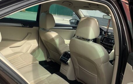 Skoda Superb III рестайлинг, 2015 год, 2 516 000 рублей, 12 фотография