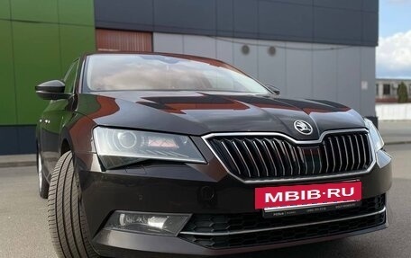 Skoda Superb III рестайлинг, 2015 год, 2 516 000 рублей, 2 фотография