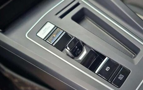 Volkswagen Golf VIII, 2021 год, 2 200 000 рублей, 9 фотография