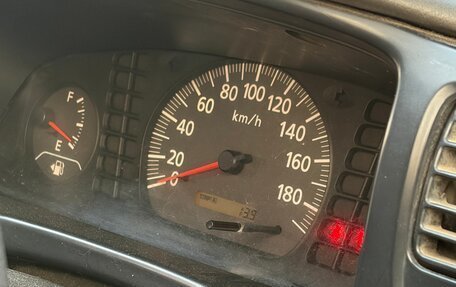 Nissan Expert, 2003 год, 180 000 рублей, 18 фотография