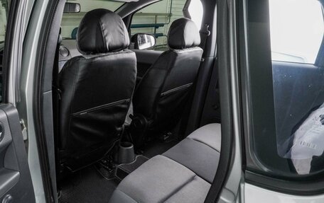 Mitsubishi Colt VI рестайлинг, 2004 год, 409 000 рублей, 11 фотография