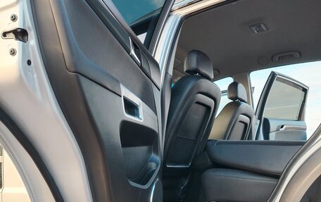 Opel Antara I, 2012 год, 1 249 999 рублей, 22 фотография