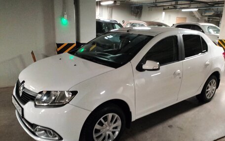 Renault Logan II, 2015 год, 680 000 рублей, 3 фотография