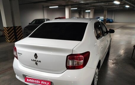 Renault Logan II, 2015 год, 680 000 рублей, 4 фотография