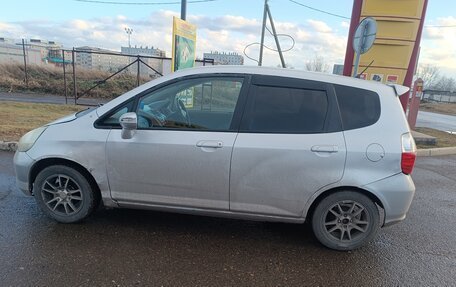 Honda Fit III, 2005 год, 310 000 рублей, 6 фотография