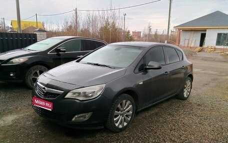 Opel Astra J, 2011 год, 399 000 рублей, 1 фотография