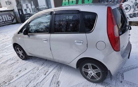 Mitsubishi Colt VI рестайлинг, 2003 год, 565 000 рублей, 3 фотография