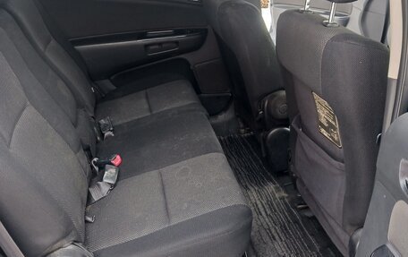 Toyota Wish II, 2003 год, 630 000 рублей, 6 фотография