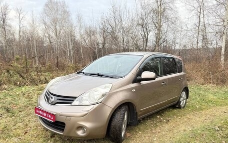 Nissan Note II рестайлинг, 2011 год, 850 000 рублей, 1 фотография