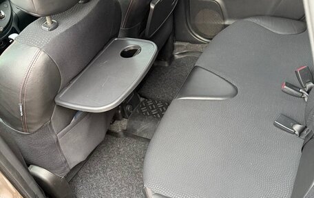 Nissan Note II рестайлинг, 2011 год, 850 000 рублей, 11 фотография