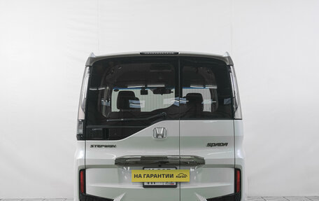 Honda Stepwgn IV, 2020 год, 2 729 000 рублей, 6 фотография