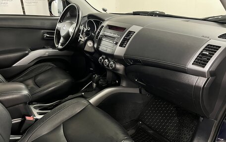 Mitsubishi Outlander III рестайлинг 3, 2011 год, 1 380 000 рублей, 9 фотография