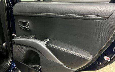 Mitsubishi Outlander III рестайлинг 3, 2011 год, 1 380 000 рублей, 24 фотография