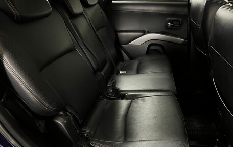 Mitsubishi Outlander III рестайлинг 3, 2011 год, 1 380 000 рублей, 27 фотография