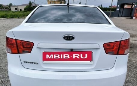 KIA Cerato III, 2010 год, 950 000 рублей, 6 фотография