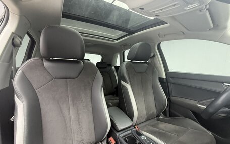 Audi Q3, 2021 год, 2 850 000 рублей, 14 фотография