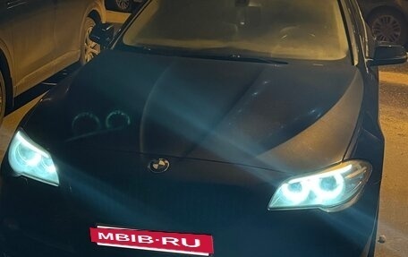 BMW 5 серия, 2014 год, 1 850 000 рублей, 2 фотография