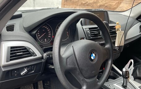 BMW 1 серия, 2012 год, 900 000 рублей, 4 фотография