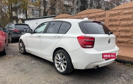 BMW 1 серия, 2012 год, 900 000 рублей, 5 фотография