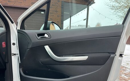 Peugeot 408 I рестайлинг, 2013 год, 695 000 рублей, 19 фотография