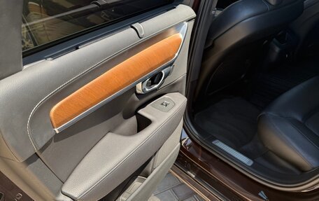 Volvo S90 II рестайлинг, 2019 год, 2 800 000 рублей, 19 фотография