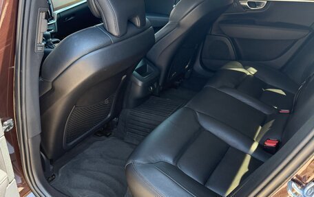 Volvo S90 II рестайлинг, 2019 год, 2 800 000 рублей, 22 фотография