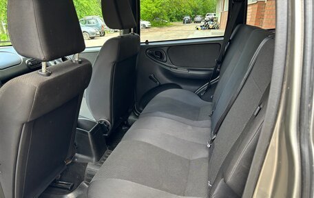 Chevrolet Niva I рестайлинг, 2017 год, 715 000 рублей, 8 фотография