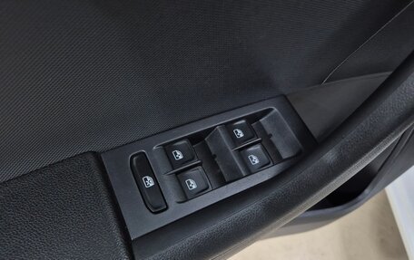 Volkswagen Polo VI (EU Market), 2020 год, 1 555 000 рублей, 8 фотография