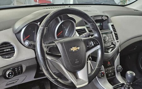 Chevrolet Cruze II, 2011 год, 849 000 рублей, 11 фотография