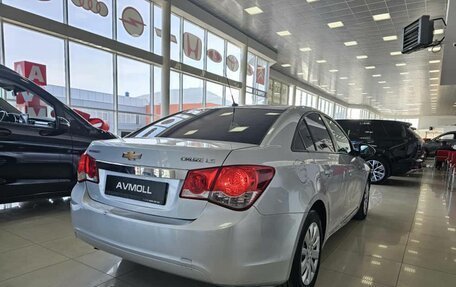Chevrolet Cruze II, 2011 год, 849 000 рублей, 6 фотография
