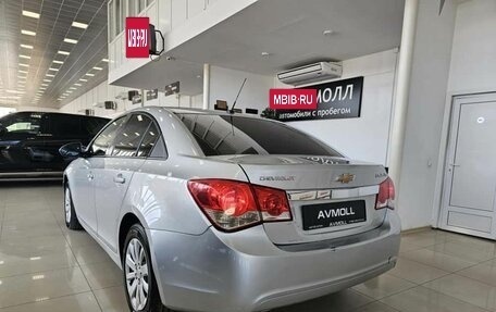 Chevrolet Cruze II, 2011 год, 849 000 рублей, 7 фотография