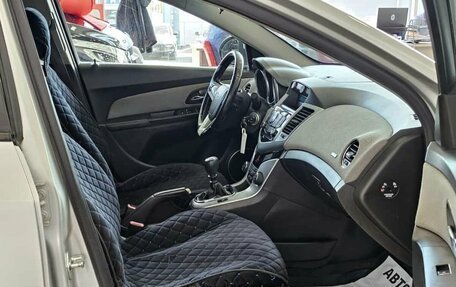 Chevrolet Cruze II, 2011 год, 849 000 рублей, 16 фотография