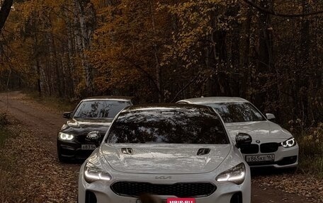 KIA Stinger I, 2022 год, 3 950 000 рублей, 9 фотография