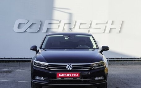 Volkswagen Passat B8 рестайлинг, 2018 год, 1 990 000 рублей, 3 фотография