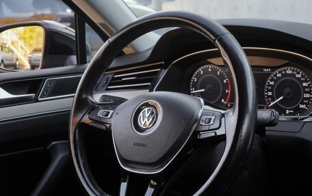 Volkswagen Passat B8 рестайлинг, 2018 год, 1 990 000 рублей, 20 фотография