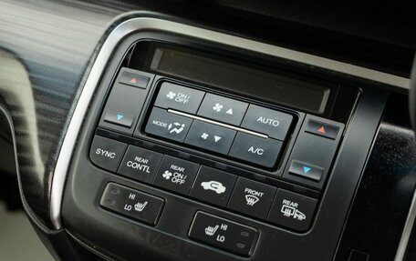 Honda Stepwgn IV, 2016 год, 1 980 000 рублей, 16 фотография