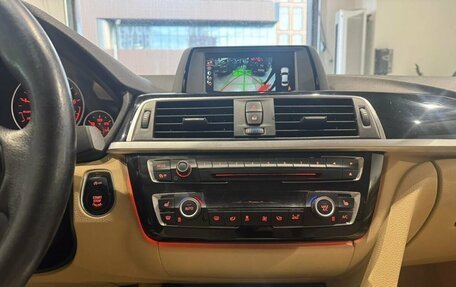 BMW 3 серия, 2017 год, 1 680 000 рублей, 16 фотография