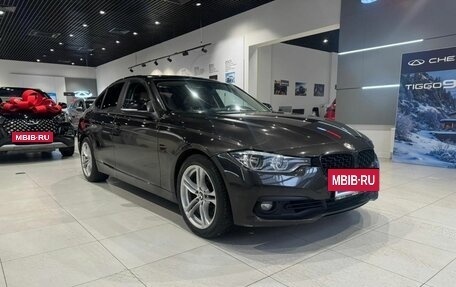 BMW 3 серия, 2017 год, 1 680 000 рублей, 3 фотография