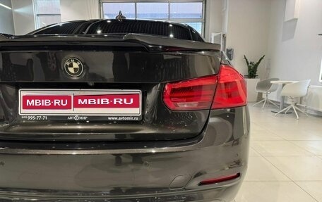 BMW 3 серия, 2017 год, 1 680 000 рублей, 10 фотография