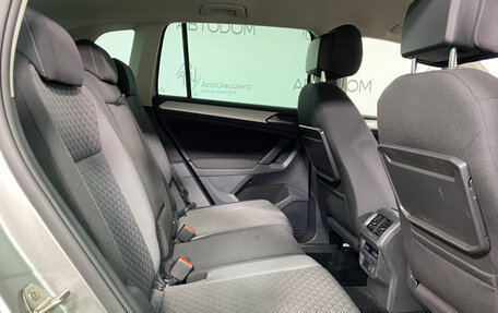 Volkswagen Tiguan II, 2017 год, 1 797 000 рублей, 13 фотография