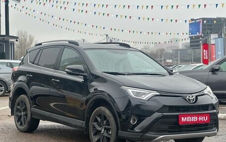 Toyota RAV4, 2019 год, 2 395 000 рублей, 1 фотография