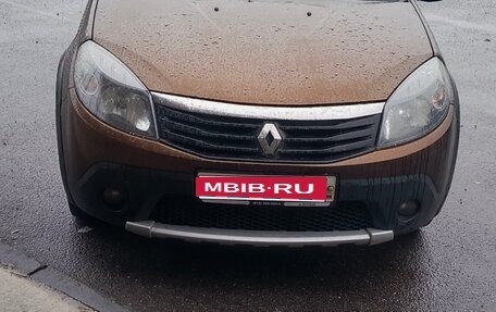 Renault Sandero I, 2013 год, 650 000 рублей, 1 фотография