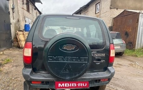 Chevrolet Niva I рестайлинг, 2004 год, 280 000 рублей, 4 фотография