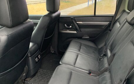 Mitsubishi Pajero IV, 2013 год, 2 700 000 рублей, 17 фотография