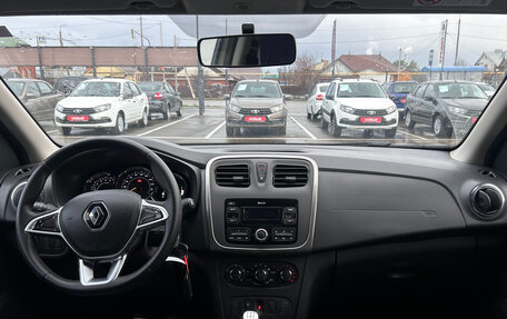 Renault Sandero II рестайлинг, 2021 год, 1 420 000 рублей, 2 фотография