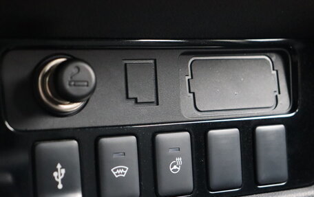 Mitsubishi Outlander III рестайлинг 3, 2018 год, 2 150 000 рублей, 18 фотография