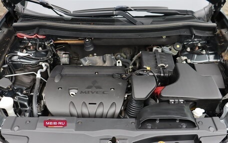 Mitsubishi Outlander III рестайлинг 3, 2018 год, 2 150 000 рублей, 24 фотография